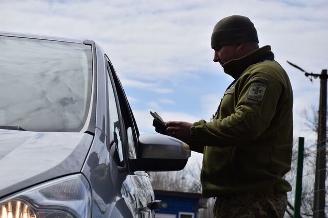 На Львівщині викрили чоловіка, який переправив за кордон 50 військовозобов'язаних