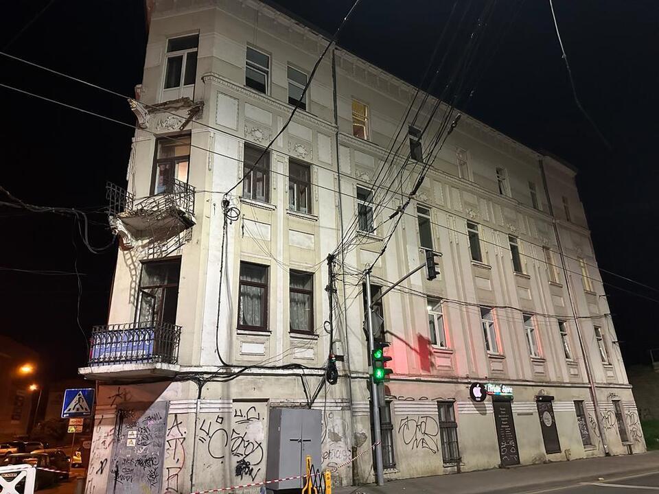 Обвал балкону у Львові: помер чоловік, який впав із четвертого поверху