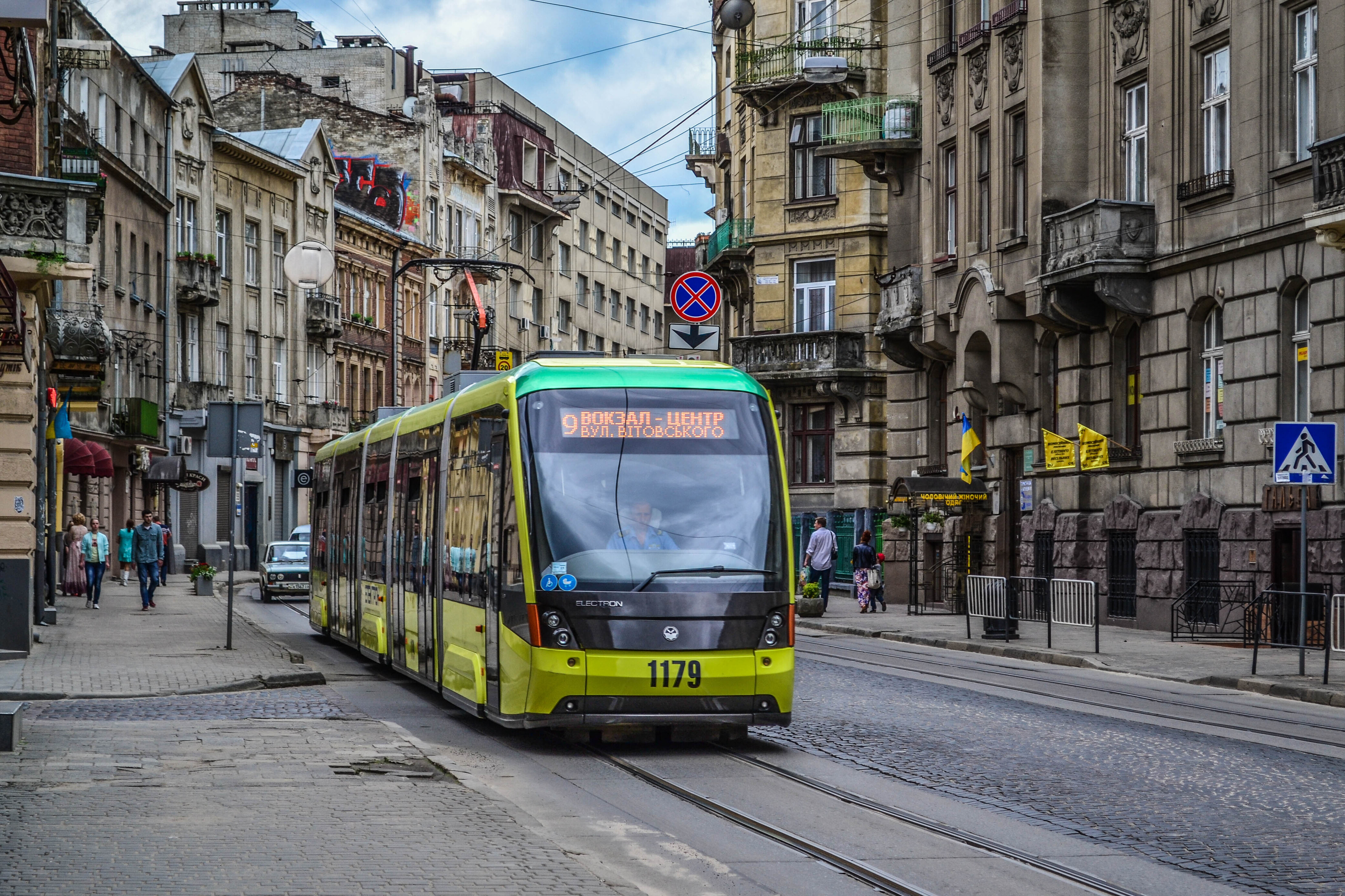 У Львові в четвер по-новому курсуватимуть два трамвайні маршрути