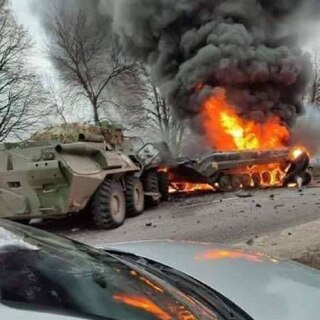 російські танки горять 