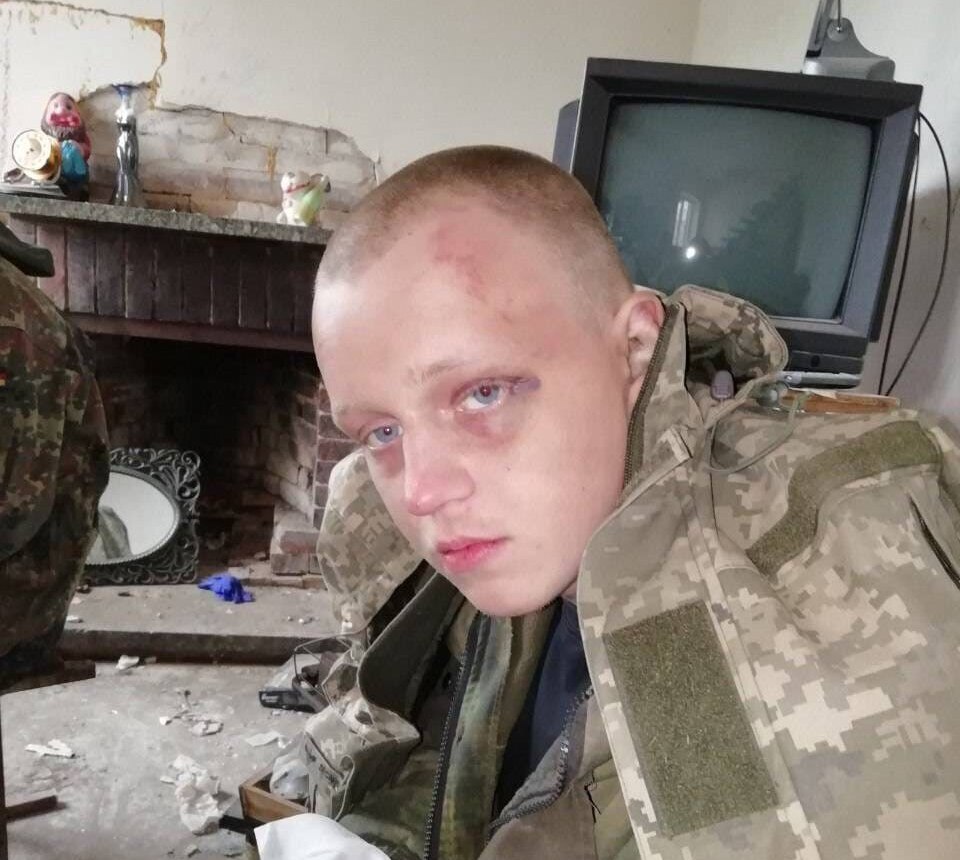 Українські воїни затримали російського снайпера: ним виявився юнак із Житомирської області