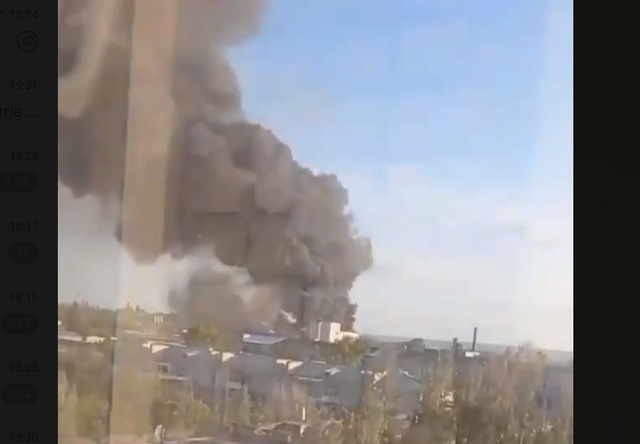 У Луганську пролунав потужний вибух: ракети атакували ворожий пункт постачання