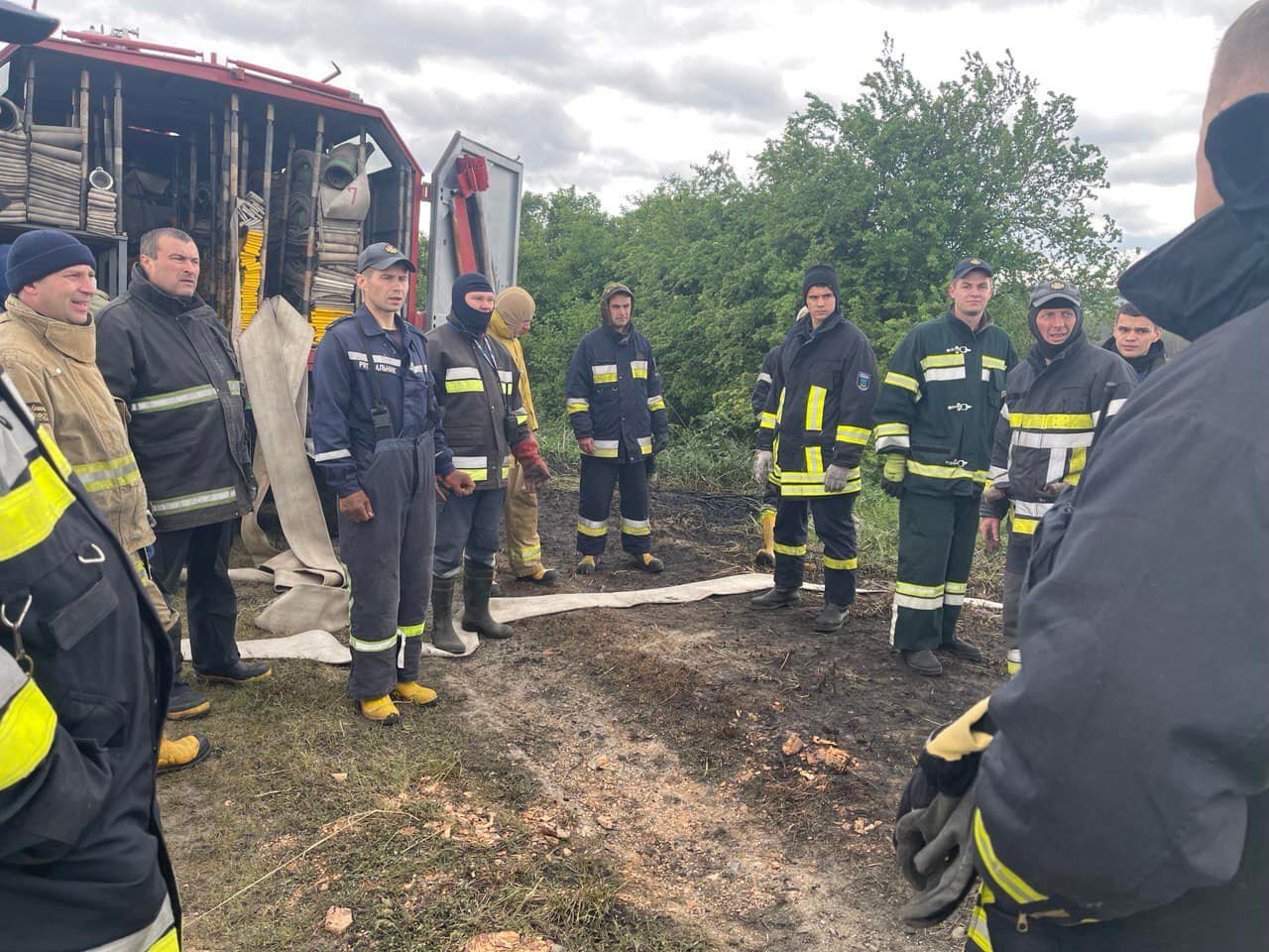 На Львівщині спалахнула масштабна пожежа на торфовищах: вигоріло понад 15 га території
