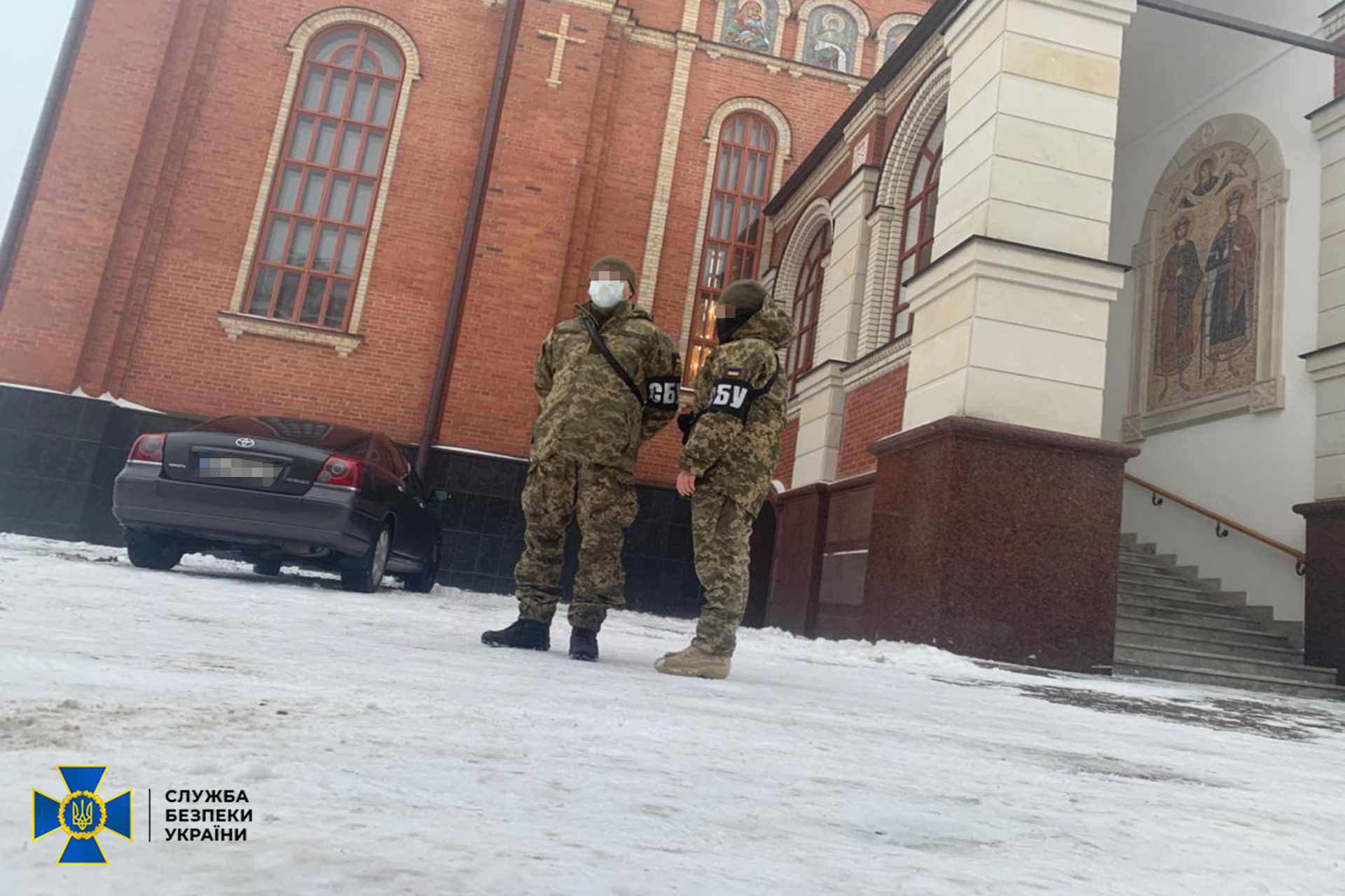 У Борисполі тривають обшуки в соборі московського патріархату, з'явилися деталі