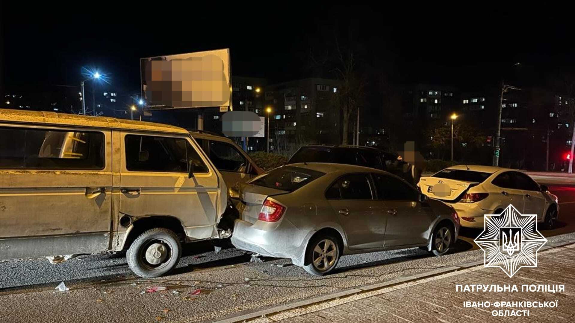 На Івано-Франківщині п’яний водій влаштував масштабну аварію
