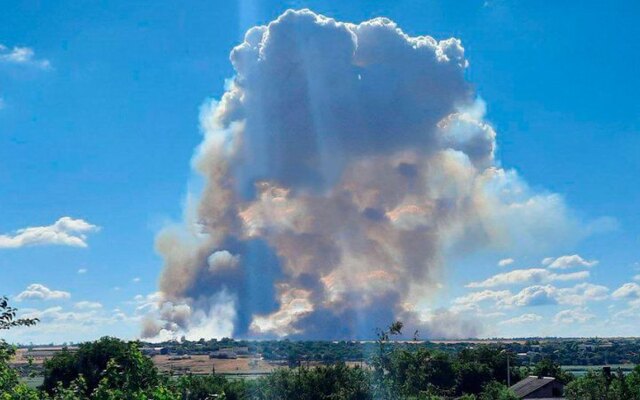 Знову «бавовна»: у Херсоні пролунали потужні вибухи