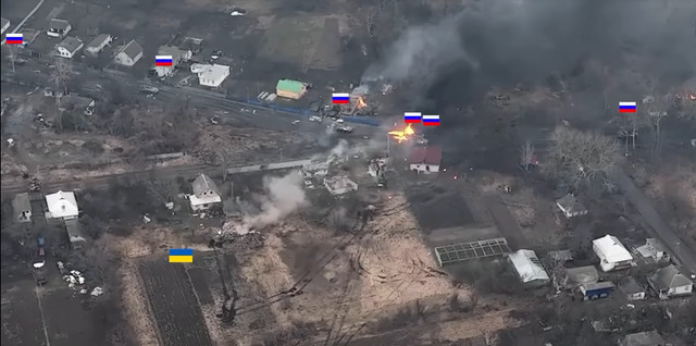 Один український танк вступив у бій з ворожою колоною
