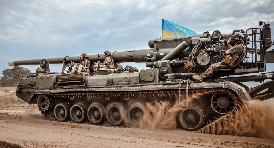 Українські артилеристи знищили командний пункт спецпризначенців армії рф