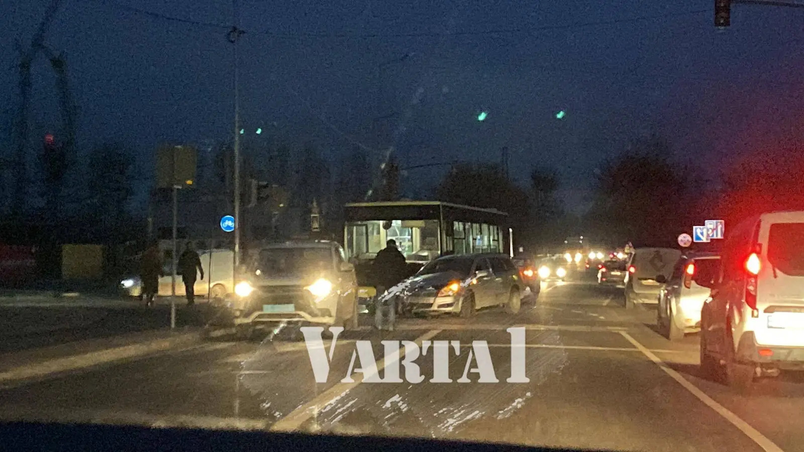 У Львові автобус № 6а потрапив у ДТП: з’явилися деталі
