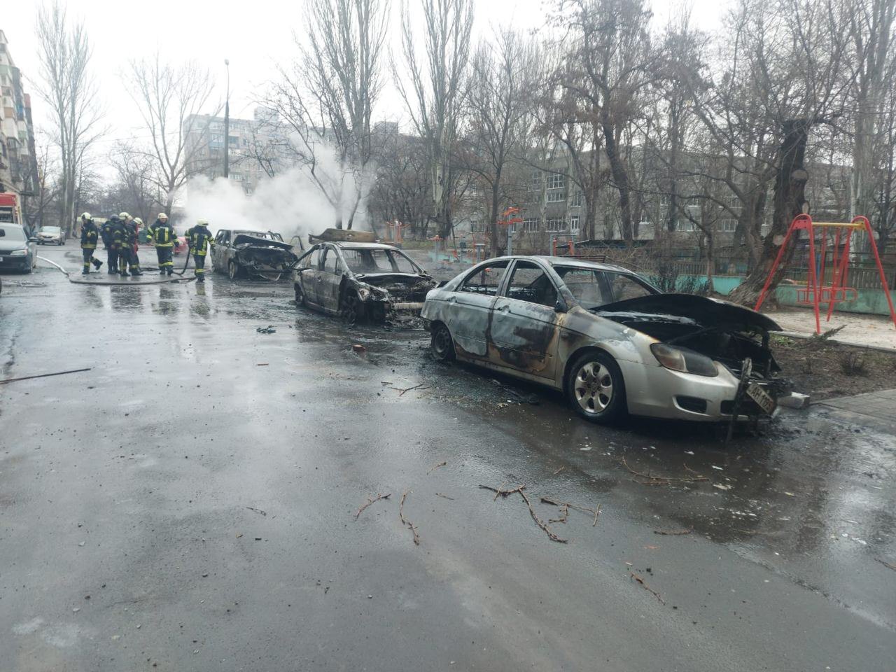 На Сумщині московити пошкодили електричну підстанцію та ТЕЦ, люди залишилися без світла та тепла