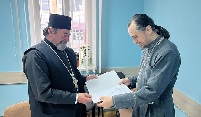 На Тернопільщині священник «покаявся за розкол» та повернувся до УПЦ МП