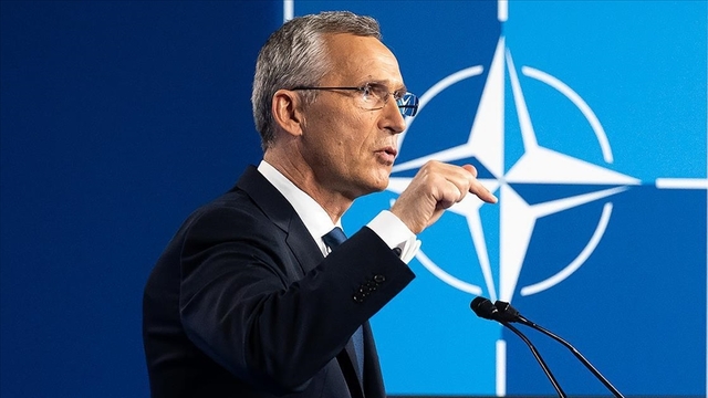 Єнс Столтенберг, НАТО