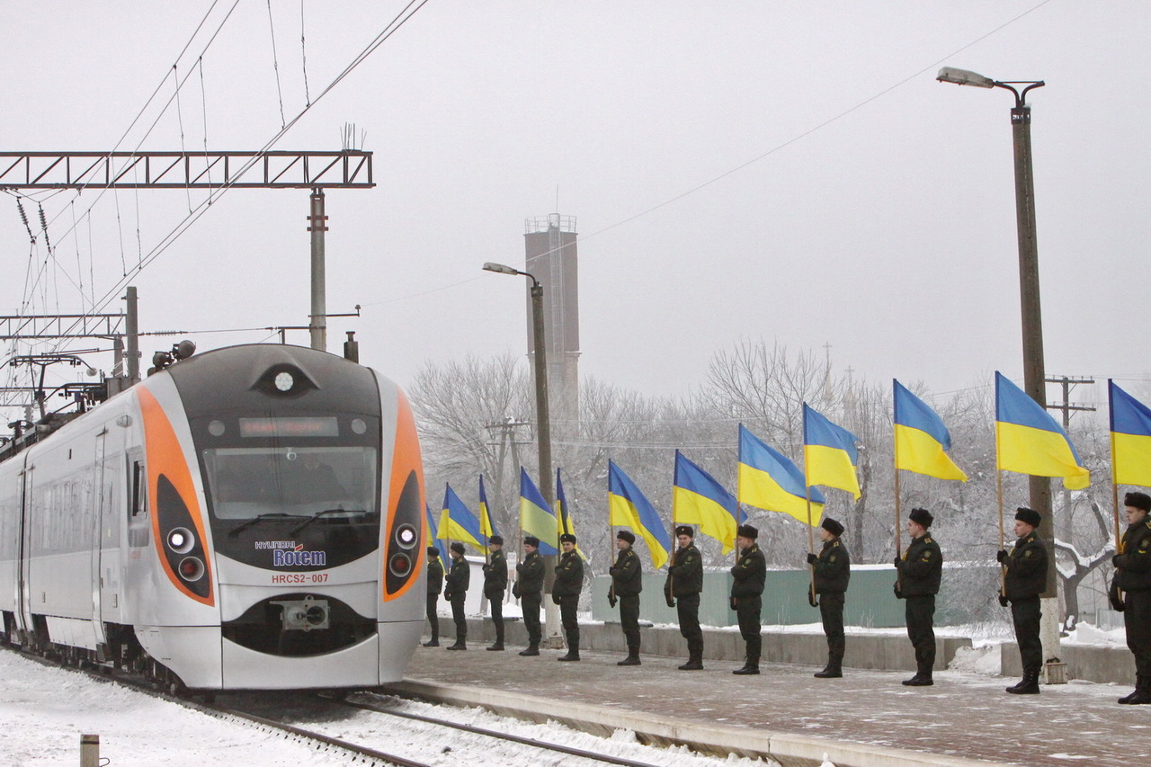 У Львові сьогодні зупинятиметься Поїзд єднання, який їде із Рахова до Маріуполя.