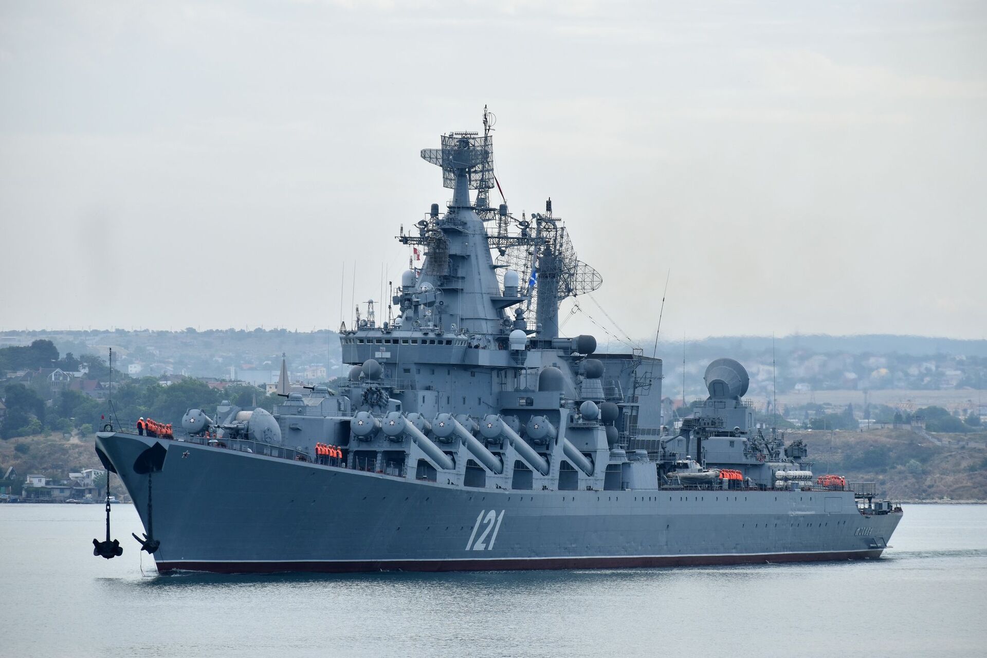 ЗСУ підтвердили обстріл крейсера «москва» ракетою «Нептун»: російський корабель пішов на дно