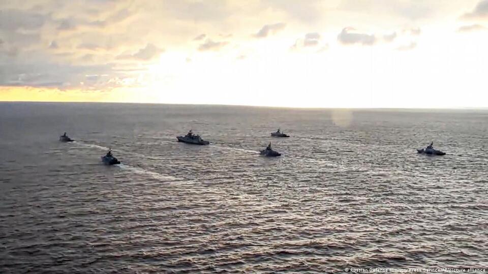 Морські сили ЗСУ продовжують боротися із загарбниками в південно-західній частині Чорного моря.