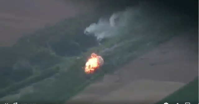 Артилеристи угруповання «Південь» завдали нищівного удару по колоні окупантів (відео)