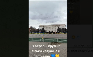 У Херсоні розгорнули українські стяги: з'явилося відео