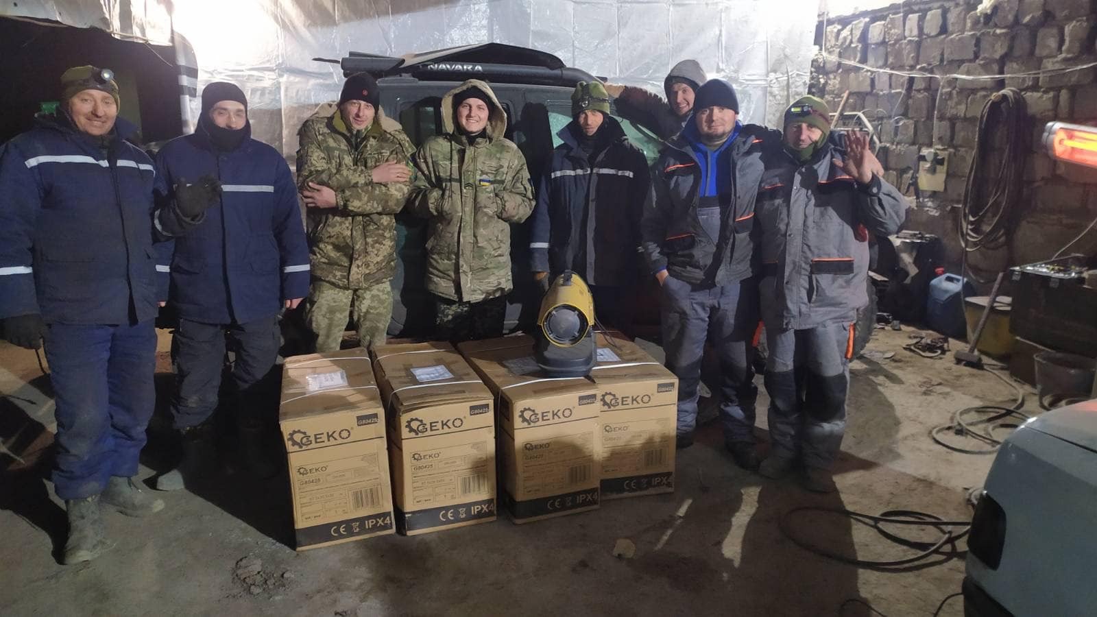 Благодійний фонд «Рух у майбутнє» передав українським військовим потужні масляні обігрівачі