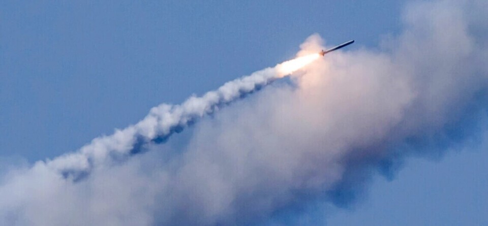 У Запоріжжі пролунали потужні вибухи: нові деталі ракетного удару