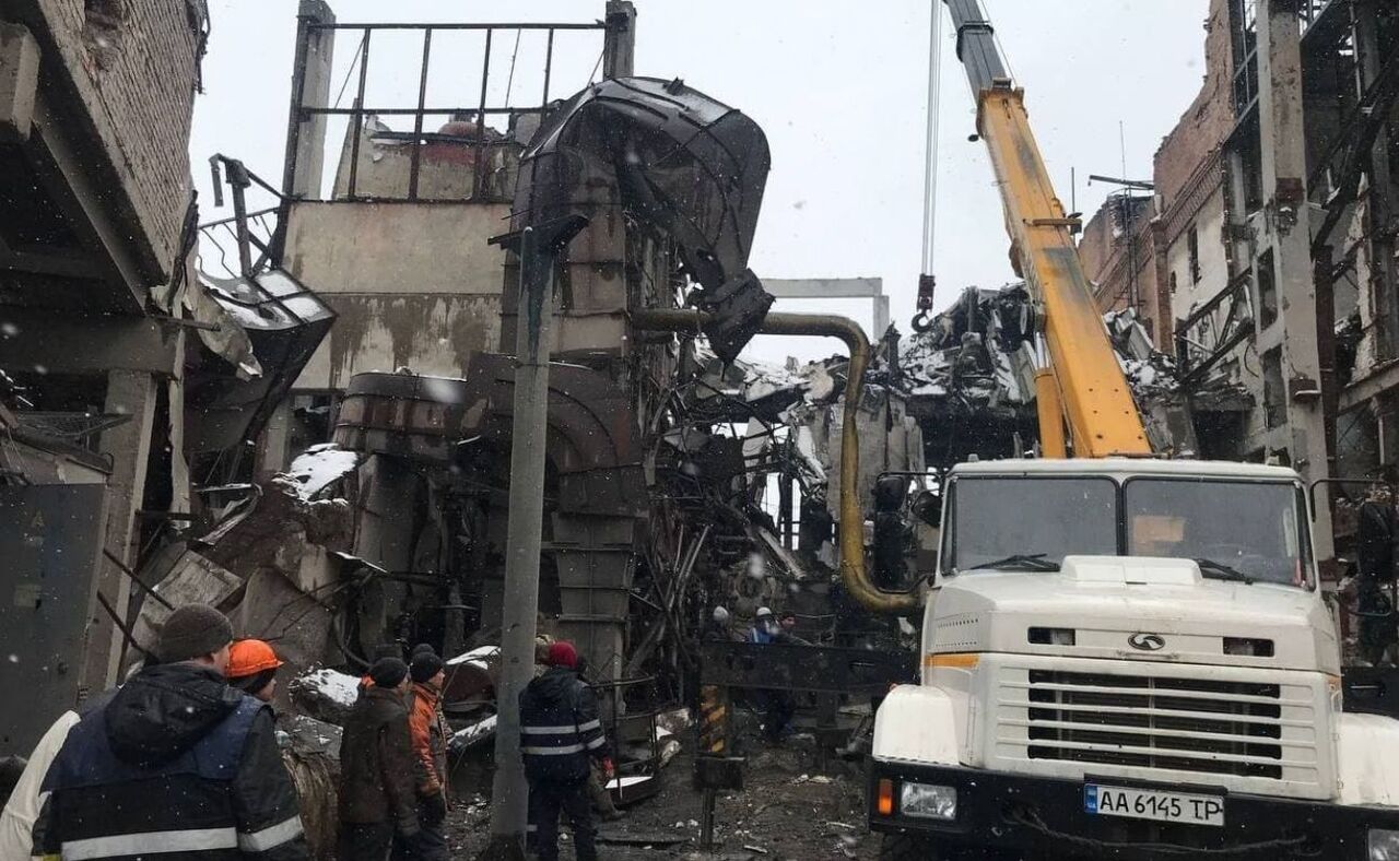 Окупанти здійснили масштабний напад на Охтирку, зруйнована ТЕЦ