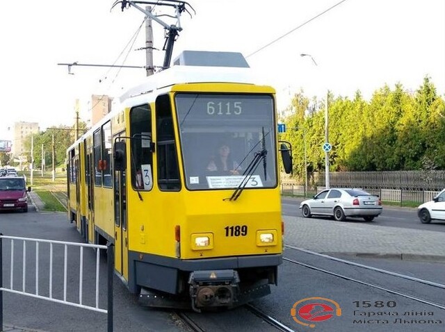 У Львові на сьогодні змінили час курсування трамваїв
