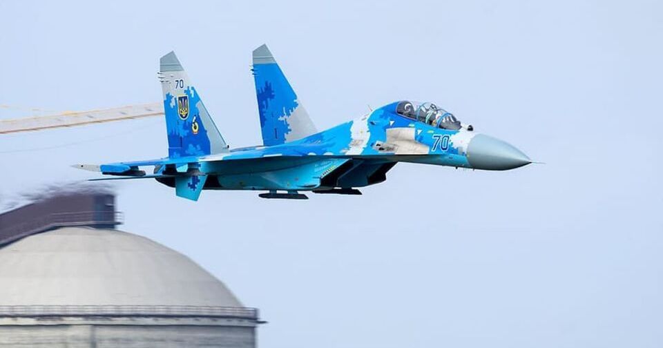 Українська авіація завдала потужного удару по скупченню росіян 
